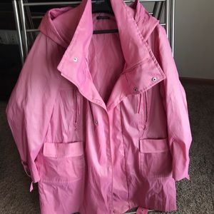 Rain coat pink